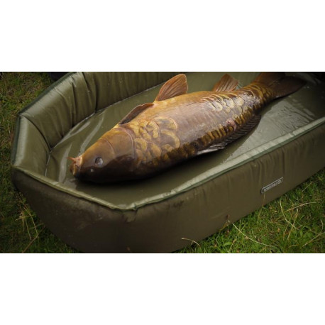 TRAKKER Sanctuary Self-Inflating Crib