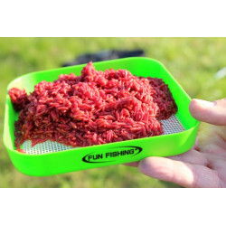 Tamis FUN FISHING pour boite à esches 2