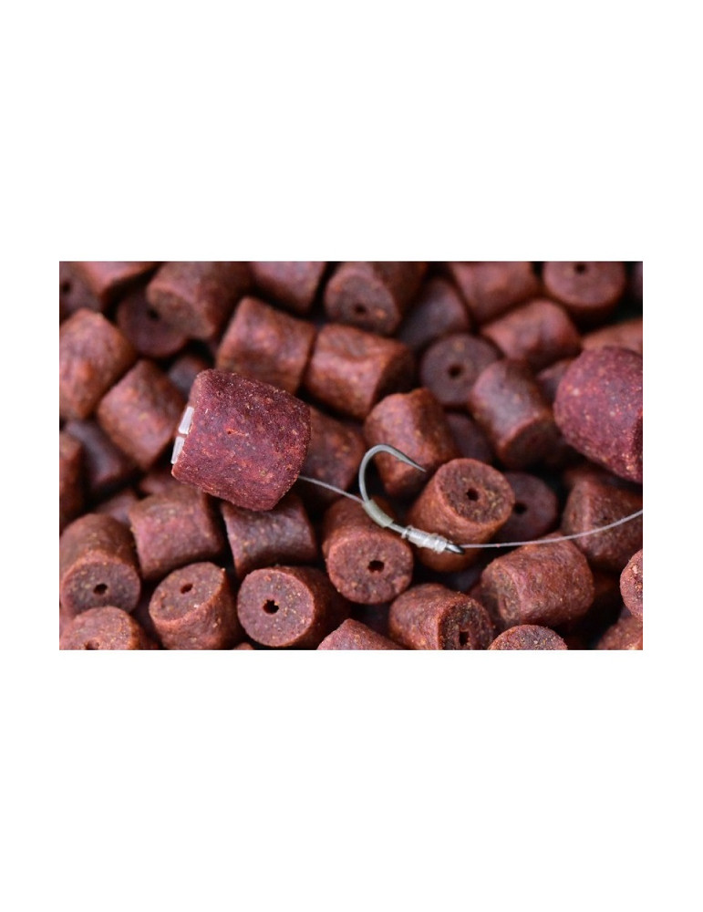 DYNAMITE BAITS big fish river 1.8kg 12mm pellets (pre drilled)