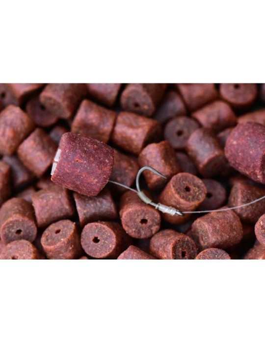DYNAMITE BAITS big fish river 1.8kg 12mm pellets (pre drilled)