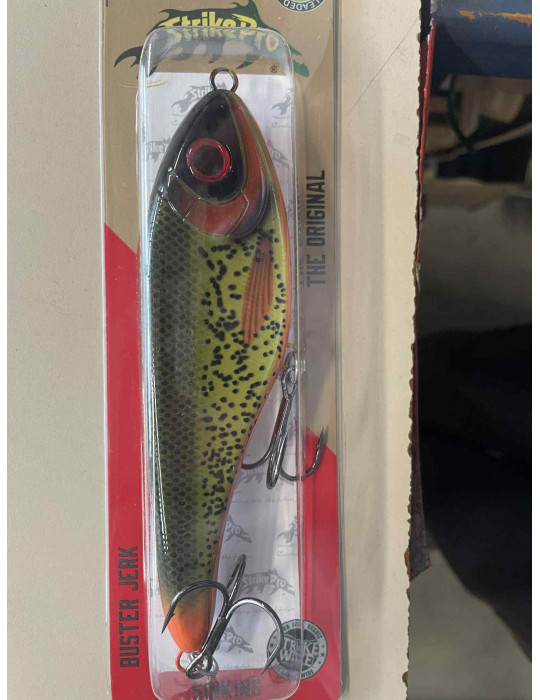 STRIKE PRO Buster jerk 15cm cwc034