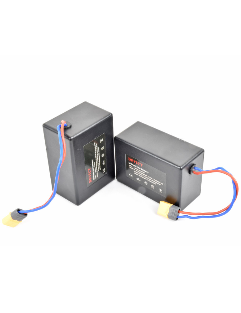 Batterie LITHIUM  7.4v 8A X2